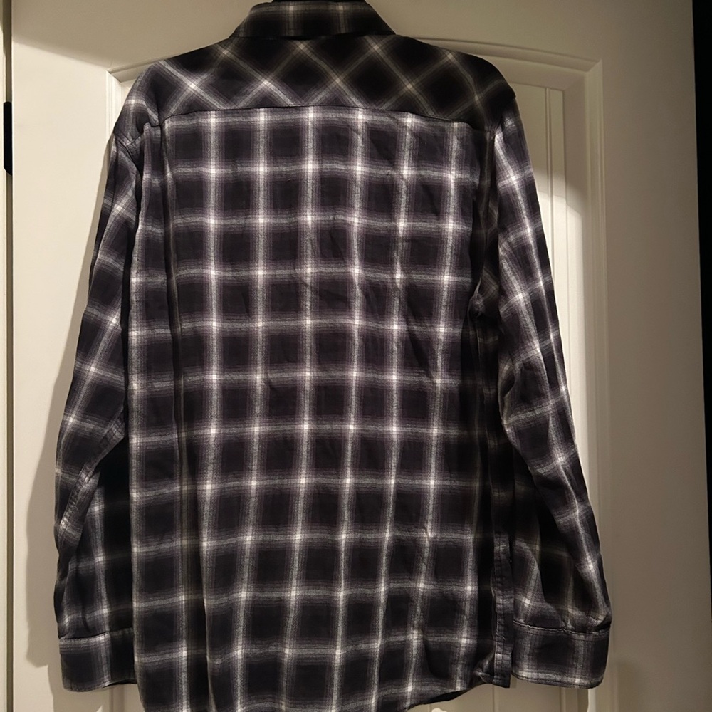 Wrangler Dark Checkered Men's Shirt - Picture 3 of 5
